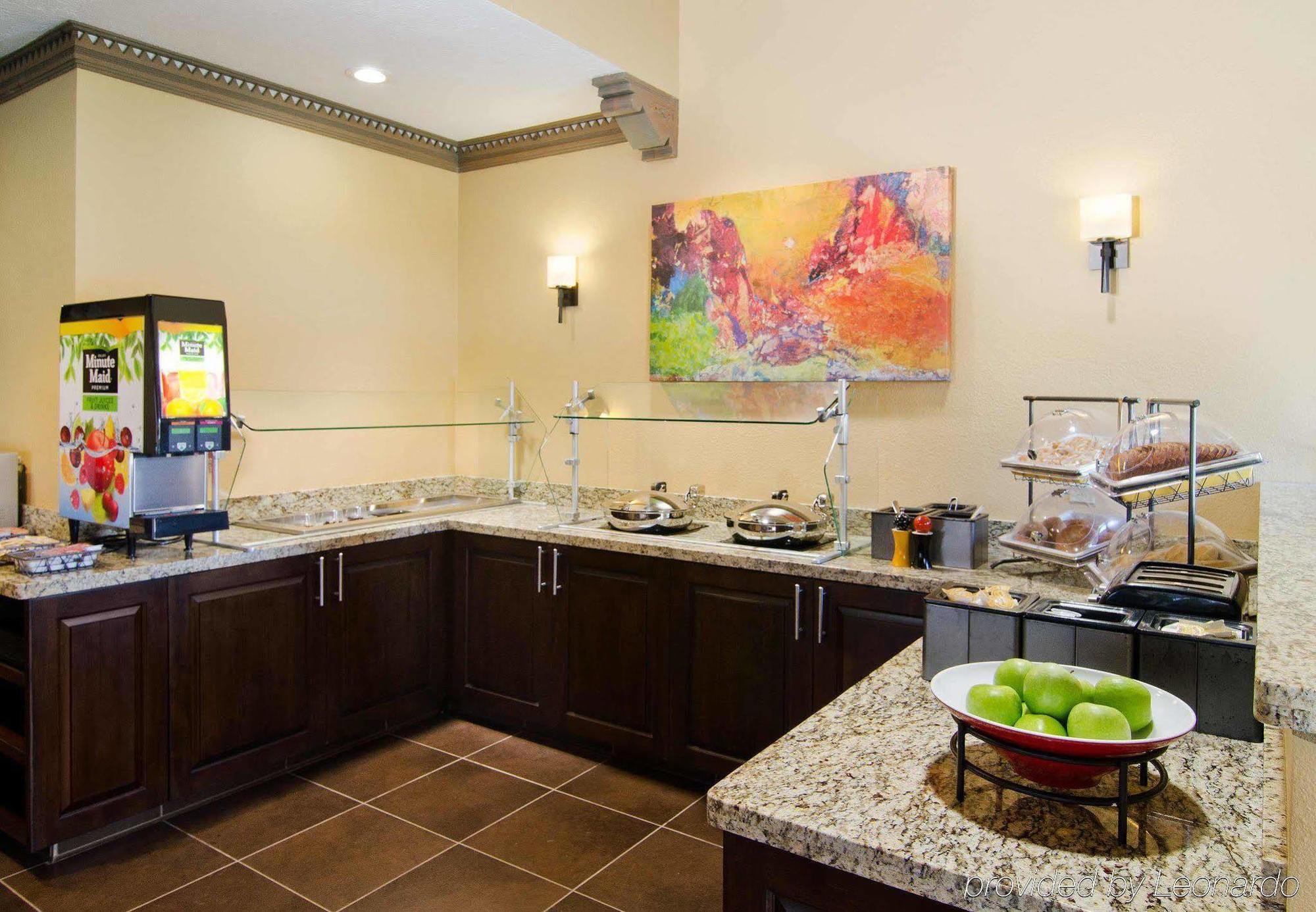Residence Inn Santa Fe Restaurant photo